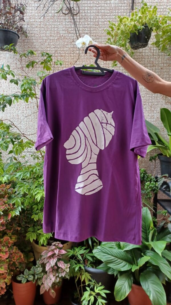 Camiseta logotipo Nomade Orquestra - Roxo e Branco